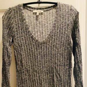 EXPRESS- One Eleven long sleeve T-shirt.